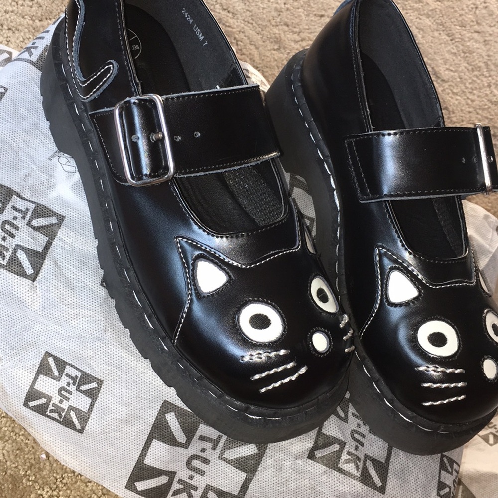 Black Nordstrom Mary Janes - Embroidered Kittens